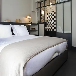 *** Hotel 1er Etage Marais France